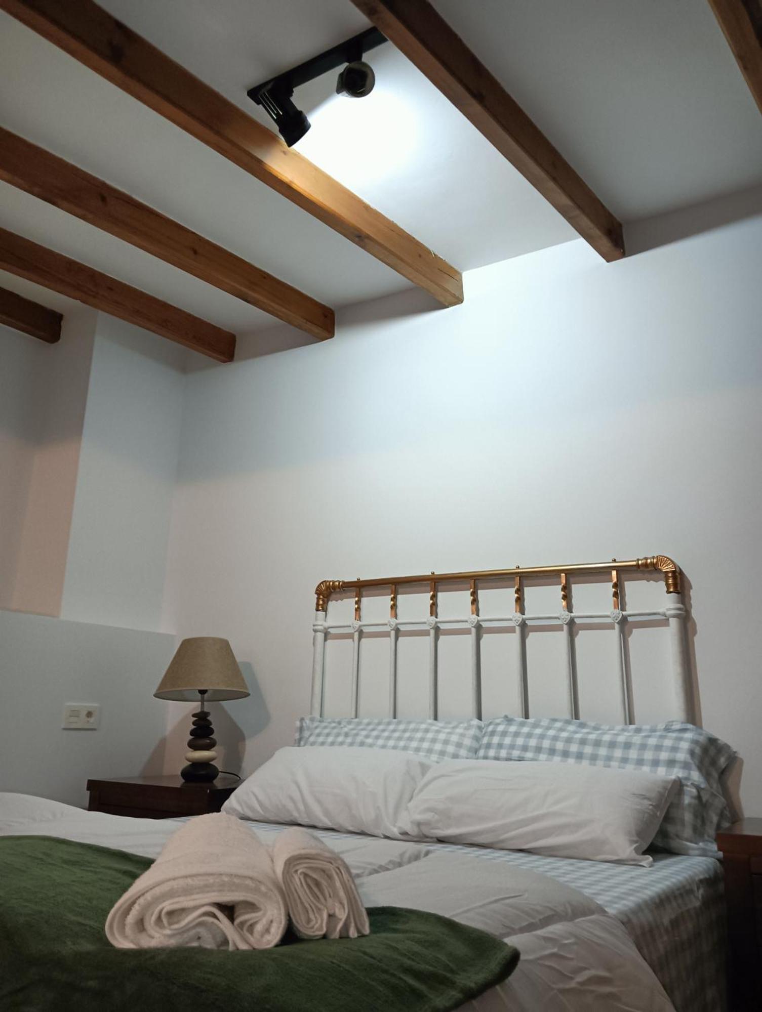 La Casa De La Plaza Lägenhet Guejar Sierra Exteriör bild