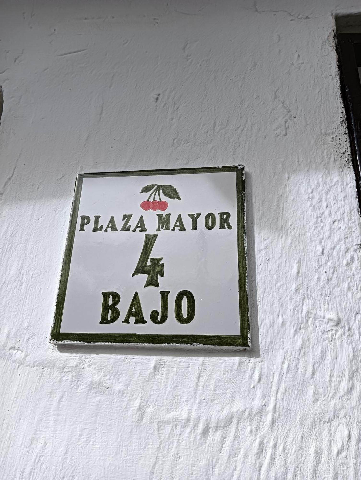 La Casa De La Plaza Lägenhet Guejar Sierra Exteriör bild